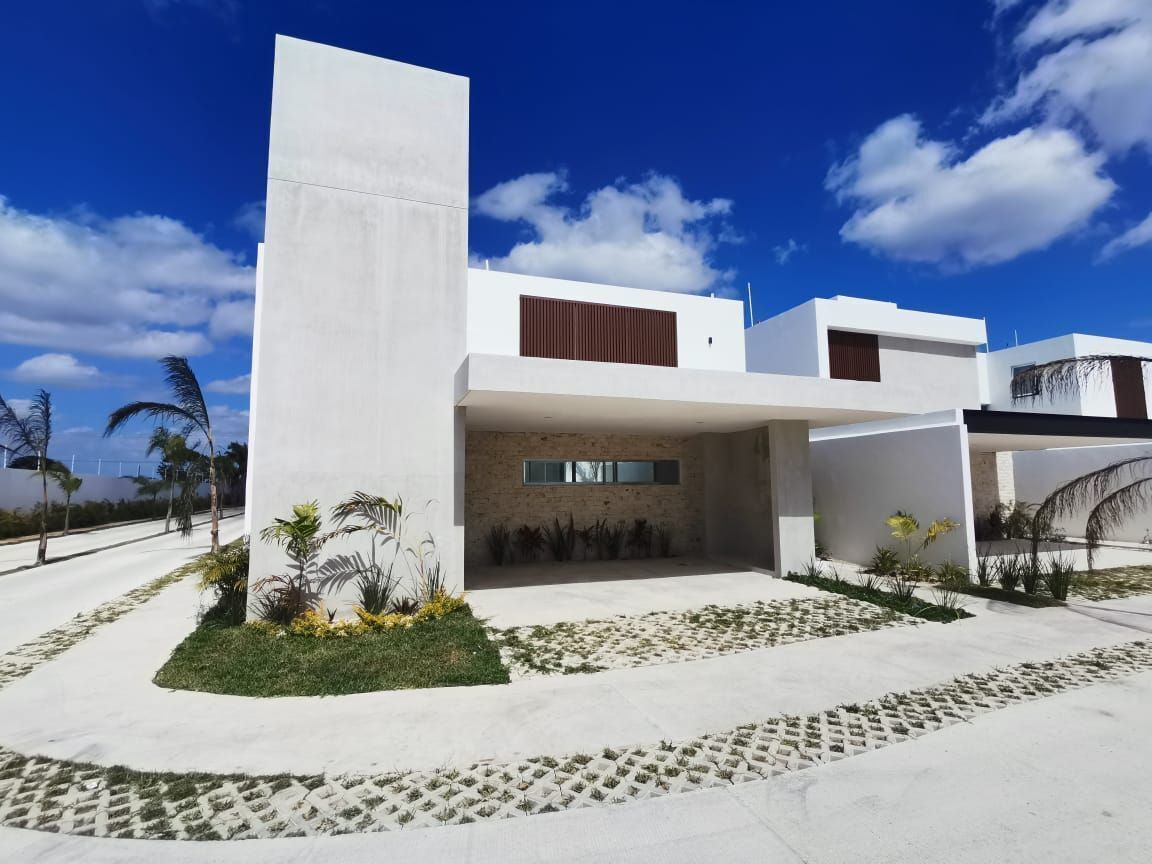 Se vende casa en privada al norte de Mérida